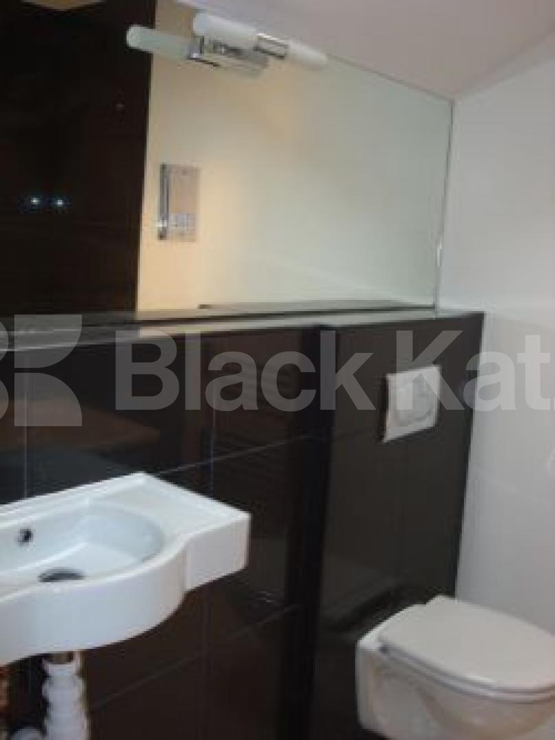 			MUST SEE !!!!!!!, 3 Bedroom, 1 bath, 1 reception Flat			 St Johns Way, ARCHWAY